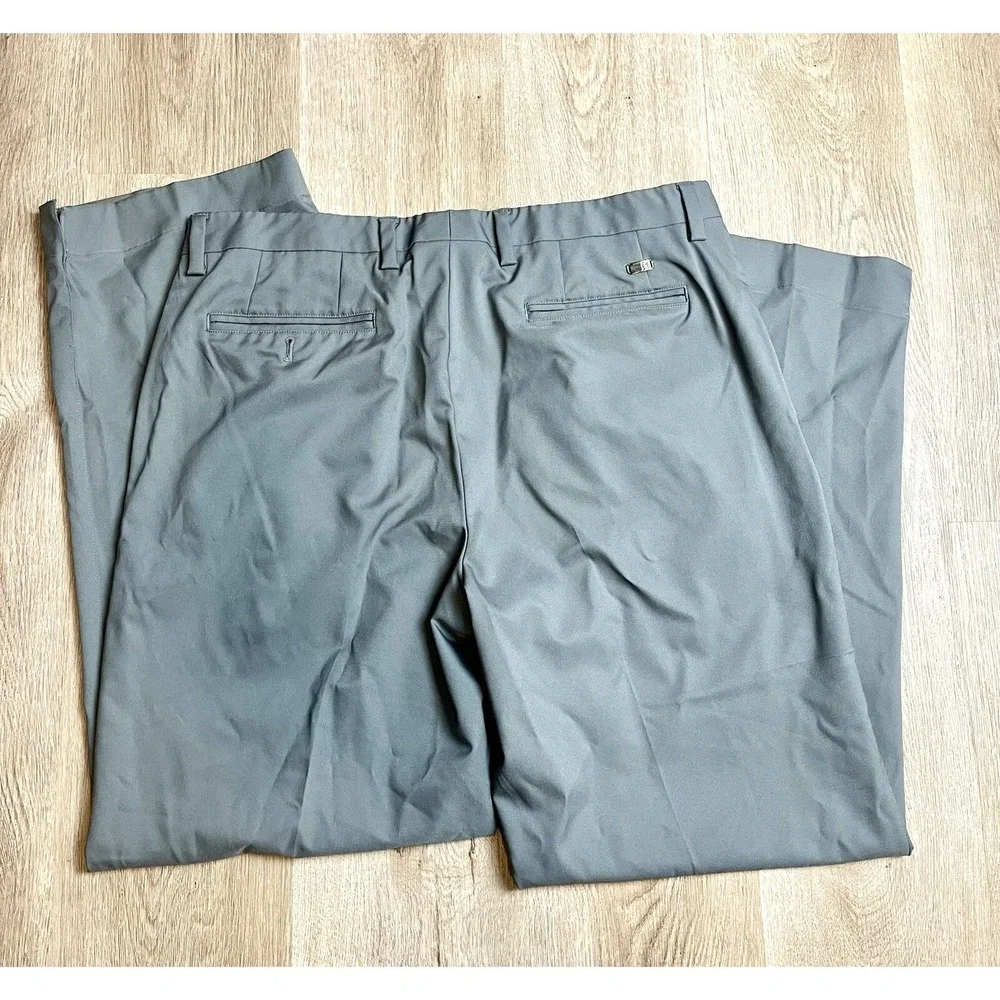 Tiger Woods Collection Pants Men's Size 37 Gray Golf Chino Casual Performance